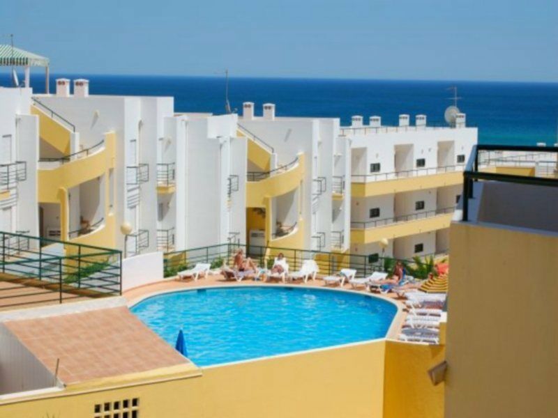 Clube Meia Praia ลากอส ภายนอก รูปภาพ